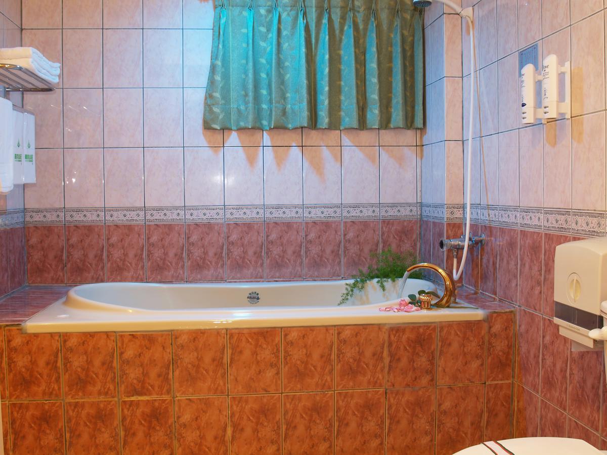 Park Motel Ťia-i Exteriér fotografie